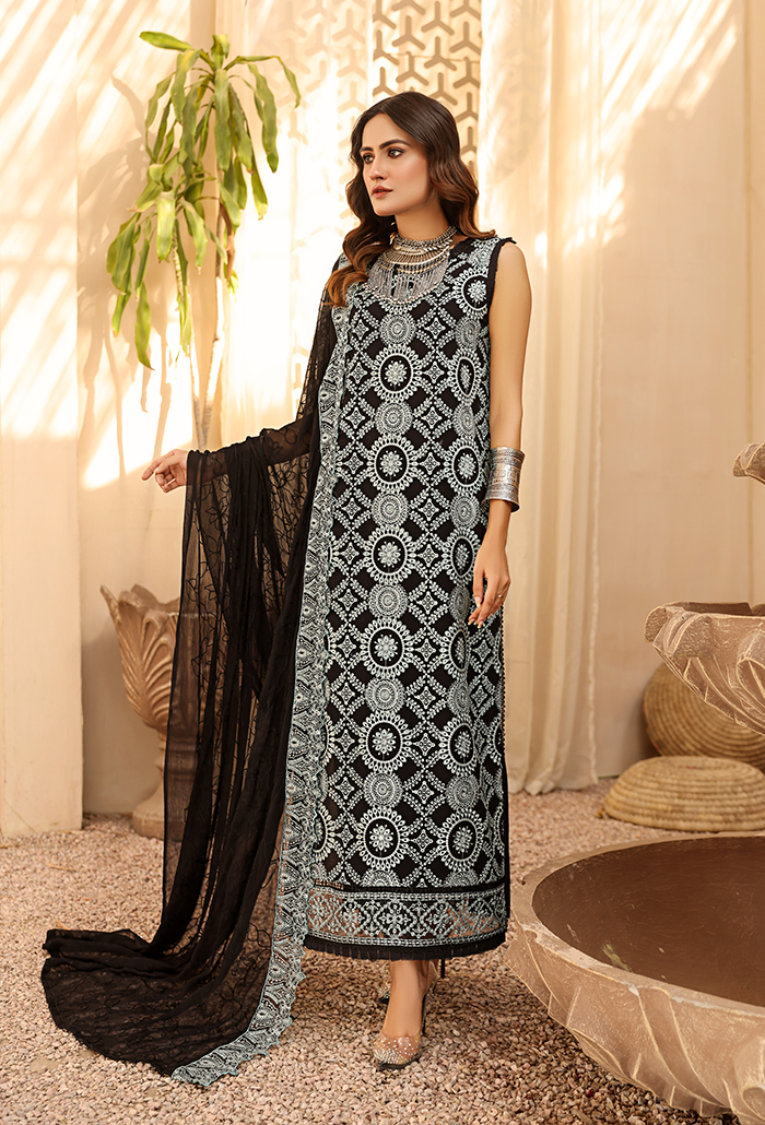 HAZOORI BAAGH-LAWN CHICKENKARI COLLECTION-HB-01